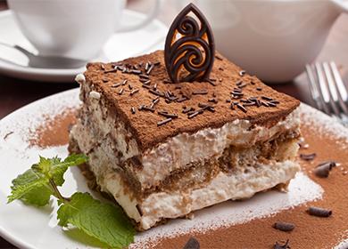 Pagluluto cake Tiramisu sa bahay: kasama ang mga cookies ng Savoyardi at ordinaryong biskwit