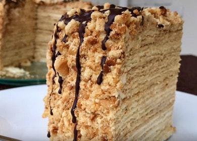 Вкусна торта с мед в тиган: стъпка по стъпка рецепта със снимка!