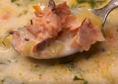 نحن نعد حساء سمك السلمون العطري وفقًا للوصفة خطوة بخطوة مع صورة.