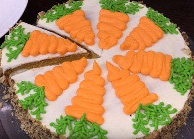 Красива и вкусна моркова торта със заквасена сметана: рецепта със снимка.