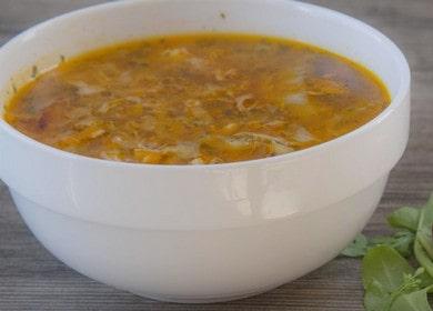 Готвене супа от зеле с пиле според рецептата със снимка.