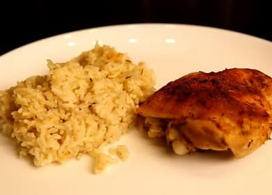 Ориз с пиле на фурна - бързо готвене и вкусен резултат