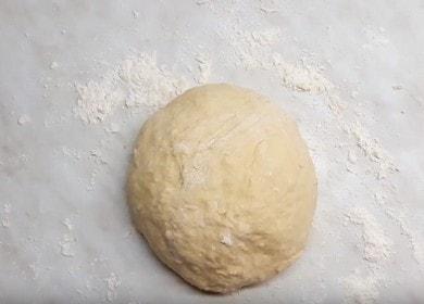 Kuinka oppia keittämään maukkaita piirakoita sisältäviä leivonnaisia ​​ilman maitohiivaa