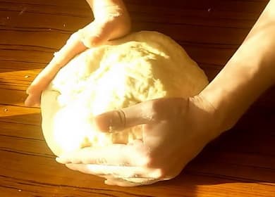 Как да научите как да готвите вкусно бързо тесто с мая