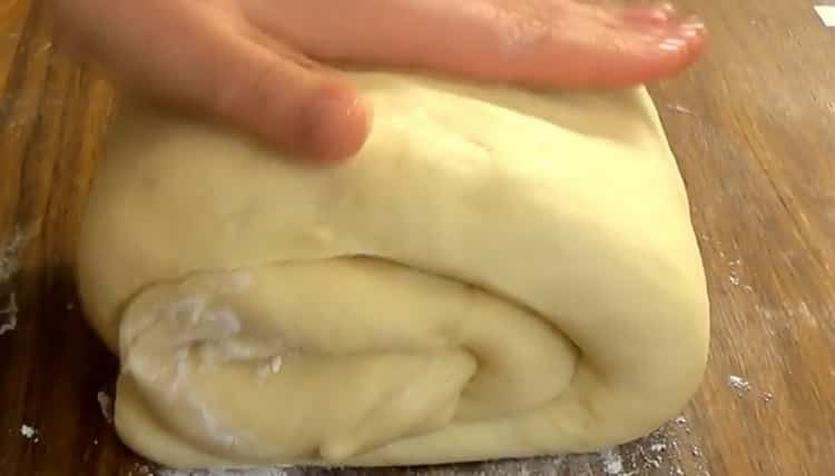 Как да научите как да готвите вкусен сладкиш на заквасена сметана за пайове