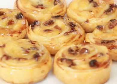 Puff pastry snails sa isang hakbang-hakbang na recipe na may larawan