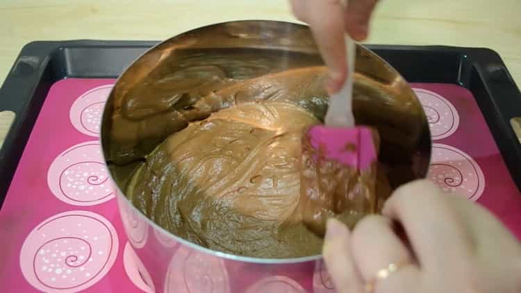 За да направите мъфин от шоколадов банан, пригответе мухъл