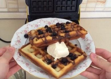 Pagluluto ng masarap na waffles ng Vienna: isang recipe para sa isang electric waffle na may mga larawan at video.
