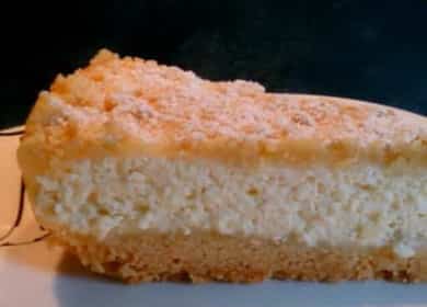 فطيرة الجبن الملكية اللذيذة في طباخ بطيء وفق وصفة خطوة بخطوة مع صورة