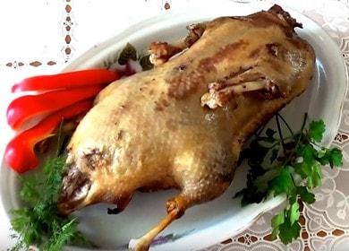Как да научите как да готвите вкусна патица в ръкава във фурната 🍗