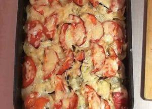 Френско месо с картофи и домати стъпка по стъпка рецепта със снимка