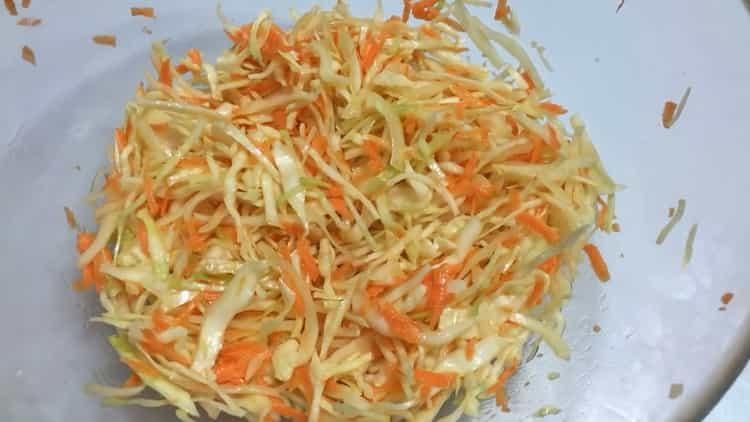 Зелената салата с моркови по стъпка по стъпка рецепта със снимка