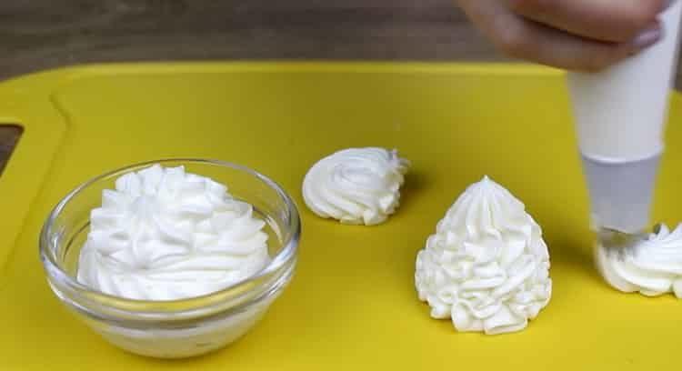Sour cream cake para sa isang hakbang-hakbang na recipe gamit ang larawan